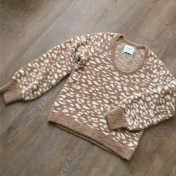 abercrombie eyelash sweater